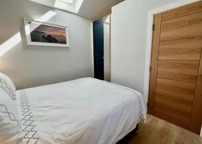 The Swallow's Nest *